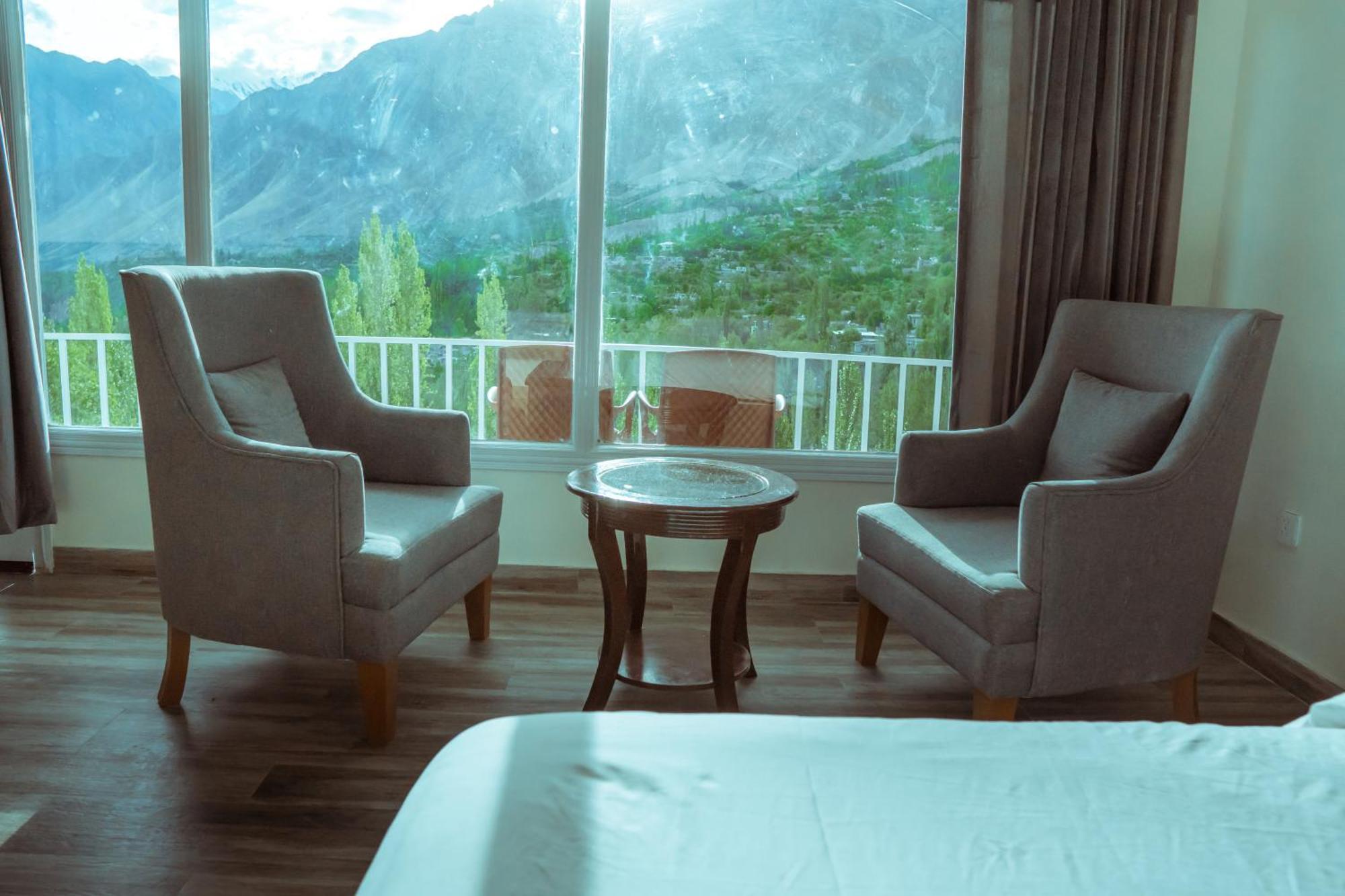 Hilltop Hotel, Hunza Karimabad  Exterior foto