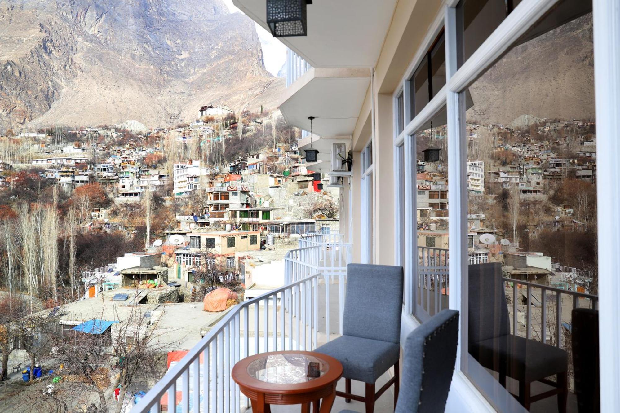 Hilltop Hotel, Hunza Karimabad  Exterior foto